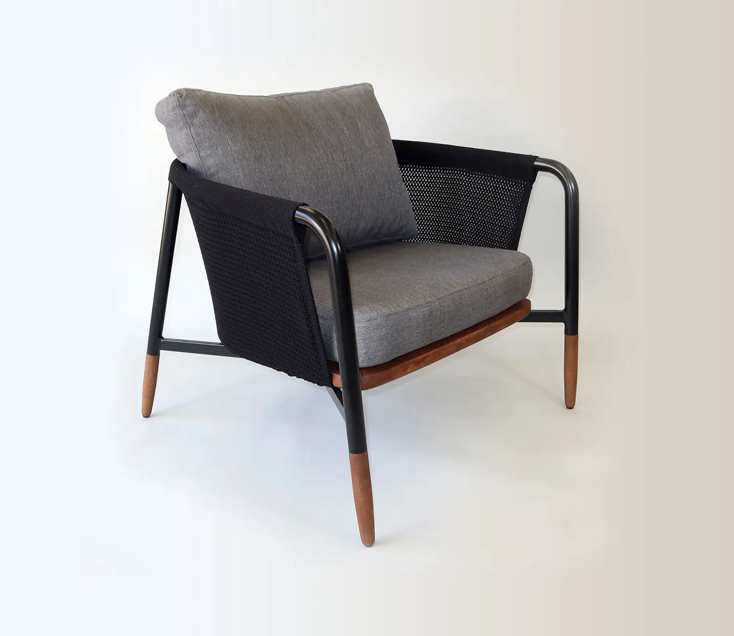 2er Set Sessel Wachwitz aus Akazienholz und Edelstahl sowie Outdoor-3D-Strick aus Polyester in den Farben Braun und Grau sowie Schwarz