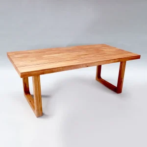 großer Esstisch Briesnitz mit 200 Zentimeter Länge und 100 Zentimeter Breite aus Akazienholz in der Farbe Braun