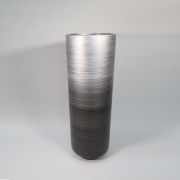 heller Vase-PMT-058A-13 - edle handlackierte Vase in der Farbe Silber/Schwarz aus Polyuresin mit einer Höhe von 100 Zentimetern und Durchmesser 34 Zentimetern